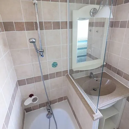 بيت للعطل Maison+terrasse, Piscines, Espace Loisirs
